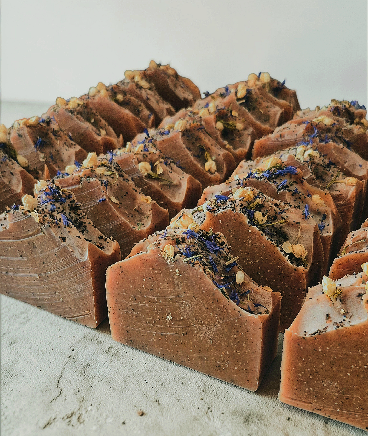 Awakening (lemongrass & sage)