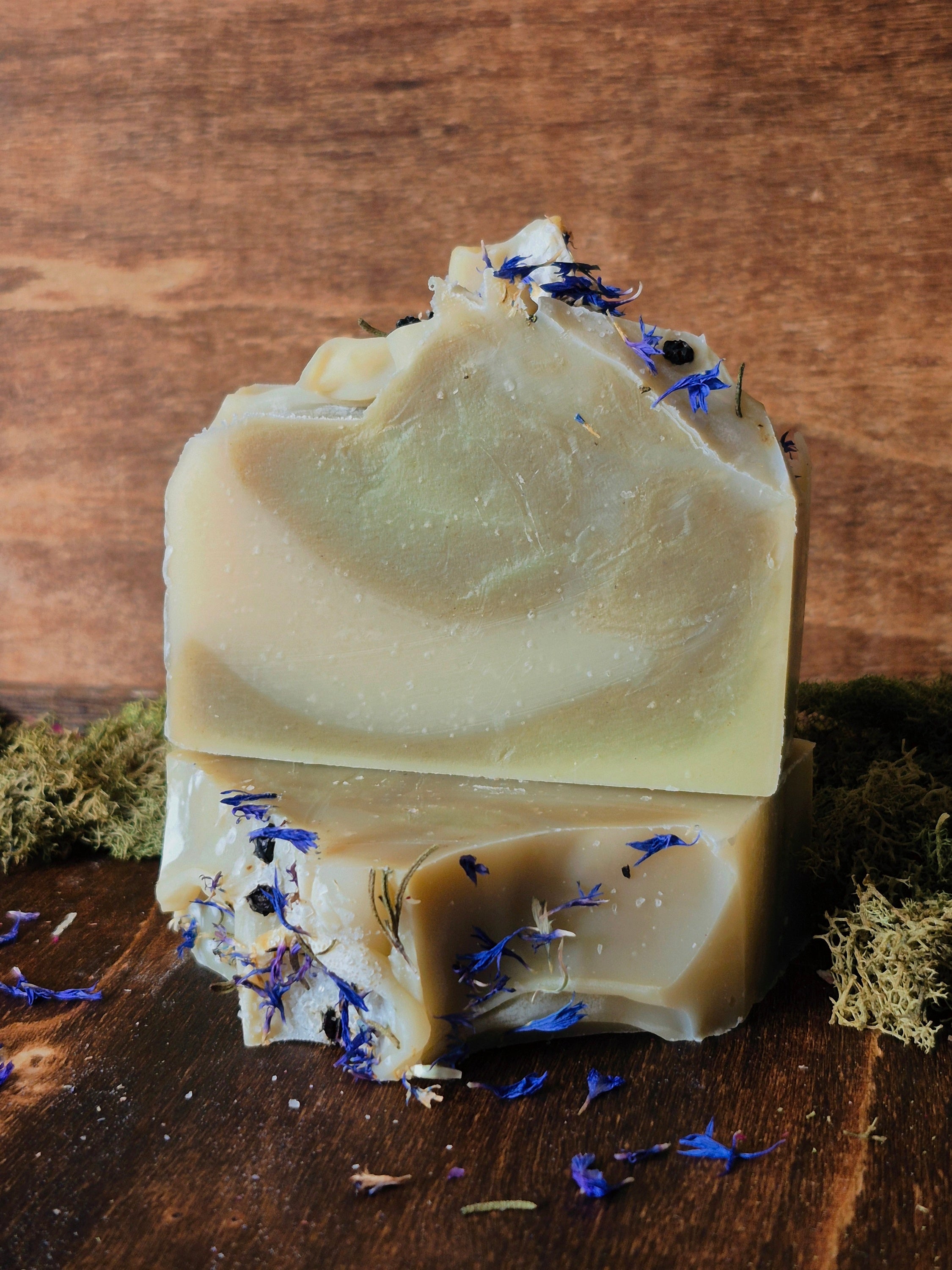 Moonlit Meadow (patchouli & mint)